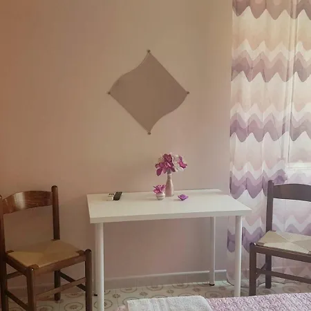 Cipponeri Guest House