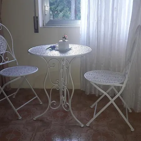 Cipponeri Guest House Maison d'hôtes